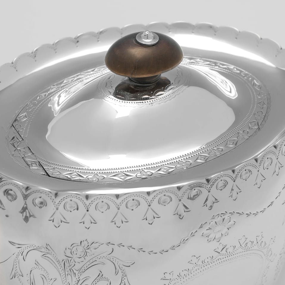 Antique Sterling Silver Teapot - Henry William Curry, hallmarked in 1881 London - Victorian - Image 4