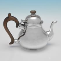 Antique Sterling Silver Teapot - William Spackman, hallmarked in 1725 London - George I - Thumbnail 2