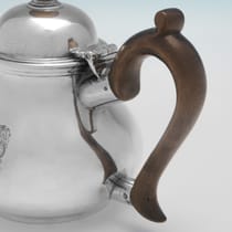 Antique Sterling Silver Teapot - William Spackman, hallmarked in 1725 London - George I - Thumbnail 3