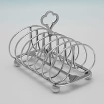 Antique Sterling Silver Pair of Toast Racks - R. & S. Garrard, hallmarked in 1879 London - Victorian - Thumbnail 2