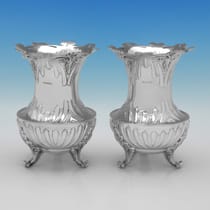 Antique Sterling Silver Pair of Vases - Joseph Rodgers & Sons, hallmarked in 1897 Sheffield - Victorian - Thumbnail 1